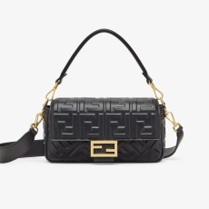 펜디 바게트백 미듐