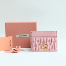 미우미우 카드지갑