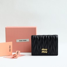 미우미우 반지갑