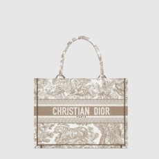 디올 북토트 백 미듐