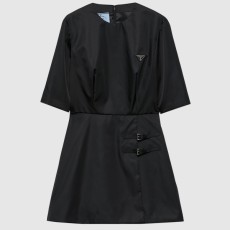 프라다 리나일론 미니드레스