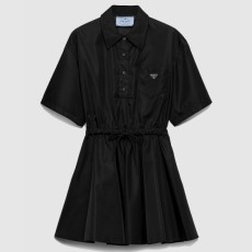 프라다 쇼트 슬리브 리나일론 드레스