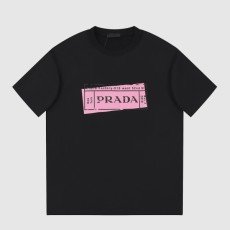 프라다 로고 프린트 반팔