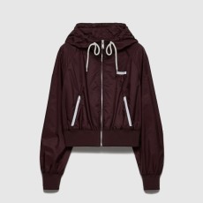 프라다 라이트웨이트 리나일론 재킷