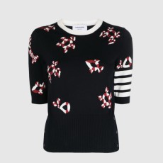 톰브라운 프린트 니트 톱